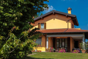  Alla Camelia B&B  Брунелло